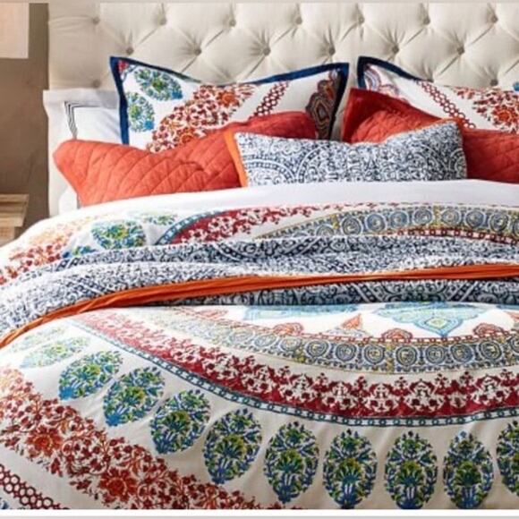 Pottery Barn Aurora Medallion Queen / Full Duvet Multicolored cotton 92 X 88" - Picture 2 of 16